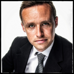 Corporate headshot, headshot photographer, portrait photographer